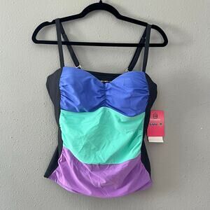 NWT Free Country Women’s Tankini Top XL 16 Peri Mist Sea Lilac Colorblock Resort